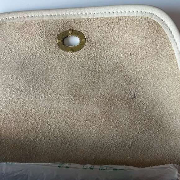 Coach | Vintage Quincey #9919 in Bone - Picture 13 of 15